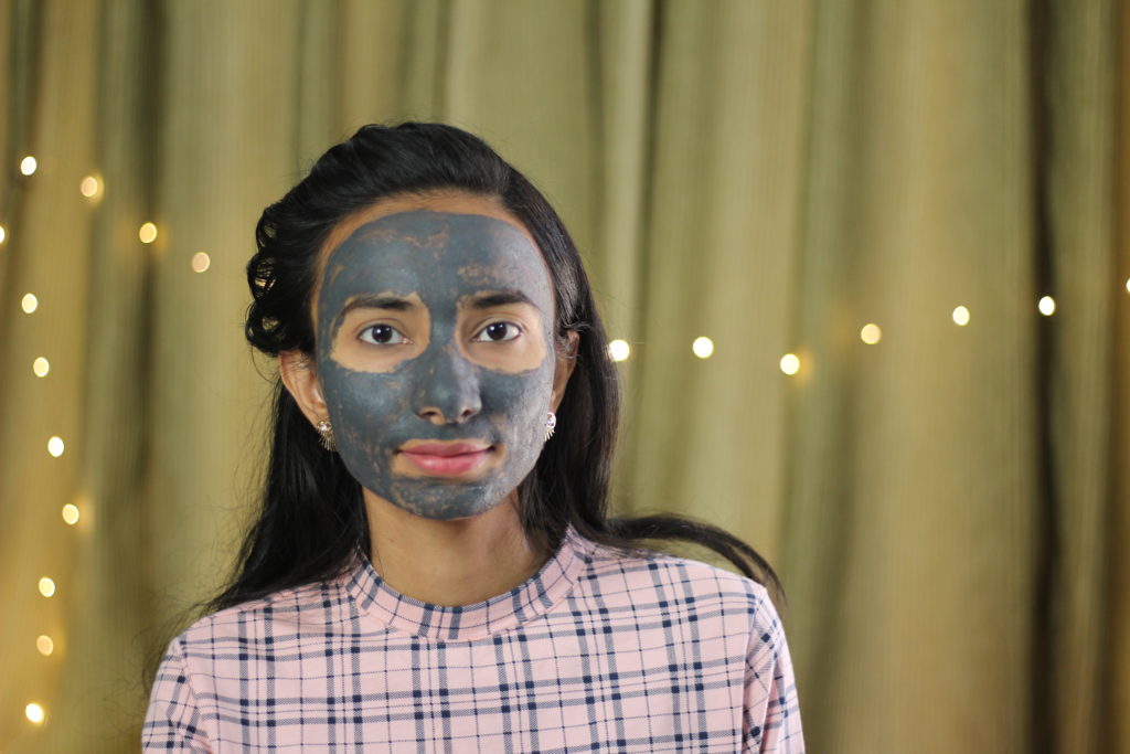 How To Get Clear Glowing Beautiful Skin With Activated Charcoal Face